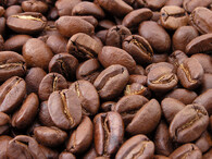 Pražené kávové boby