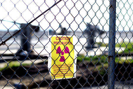 Opuštěná chemická továrna v Irkutské oblasti na Sibiři by mohla způsobit ekologickou katastrofu podobnou havárii v černobylské jaderné elektrárně, pokud se rychle nic neudělá k jejímu vyčištění. / Ilustrační foto