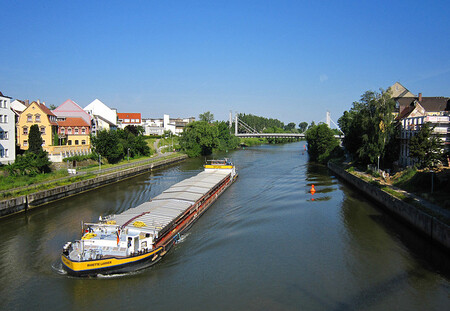 Rhein-Main-Donau-Kanal trpí podobným problémem, jakému čelil kanál Ludvíka I. Konkurenční způsoby přepravy zboží jsou levnější a rychlejší.