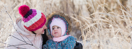 Rodinná procházka v zimě Foto: Maya Kruchankova / Shutterstock.com