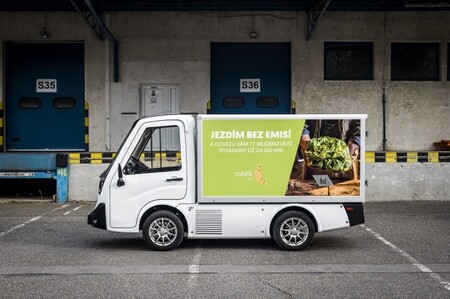 Například e-shop s potravinami Rohlik.cz v těchto dnech testuje v provozu nový elektromobil s vlastní výměnou baterií.