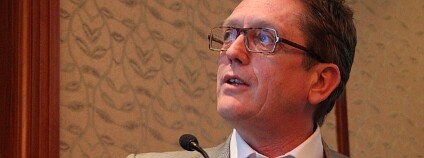 Artur Runge-Metzger, ředitel odboru Evropské komise, který má na starosti mimo jiné mezinárodní vyjednávání klimatických dohod. Foto: Jan Stejskal / Ekolist.cz Artur Runge-Metzger, ředitel odboru Evropské komise, který má na starosti mimo jiné mezinárodní vyjednávání klimatických dohod. Foto: Jan Stejskal / Ekolist.cz