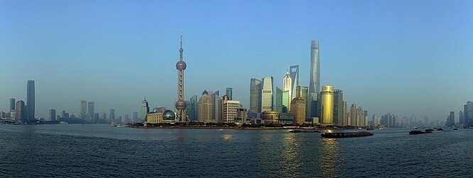 O 2 metry si během sta let sesedla Šanghaj.