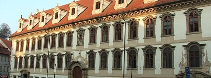 Budova Senátu. Foto: Hynek Moravec/Wikimedia Commons