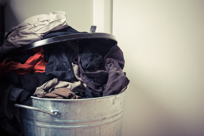 60 % realizovaných nákupů oděvů se na konci téhož roku stane odpadem. / Ilustrační foto