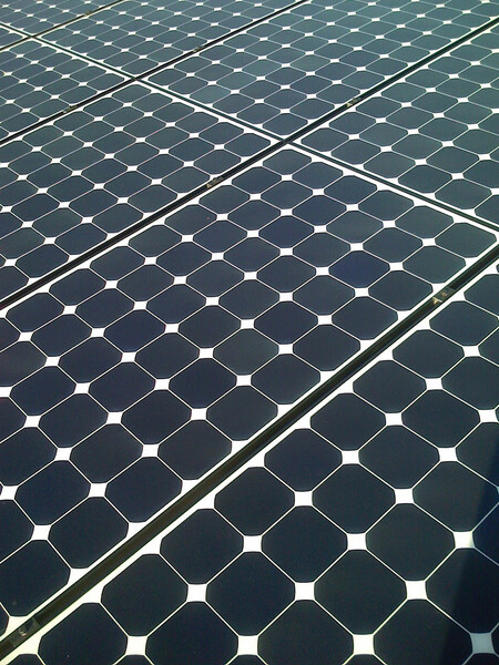 Čína v první polovině letošního roku zapojila nově do distribuční sítě solární elektrárny o kapacitě produkce 11,4 gigawattu (GW). / Ilustrační foto