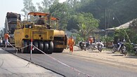 Stavba silnice ve Vietnamu