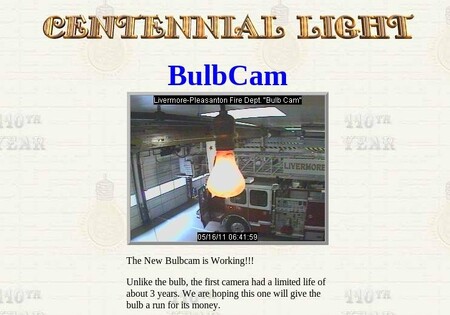 Stodesetiletá funkční žárovka v Livermoru v Kalifornii na webových stránkách centennialbulb.org.