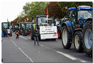 Traktory v Paříži