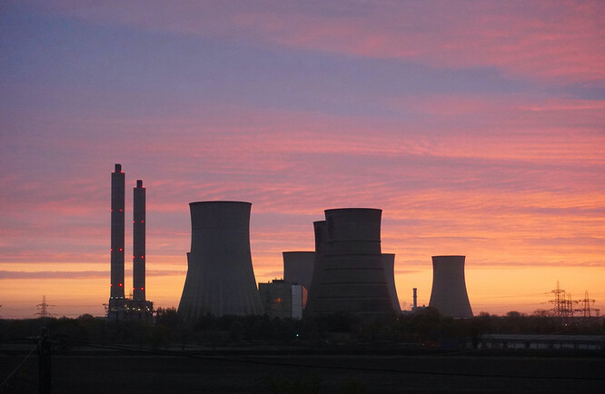 West Burton, uhelná elektrána v Británii znovu uvedená do provozu