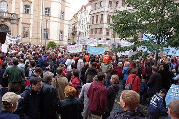 Demonstarce za Klánovický les.